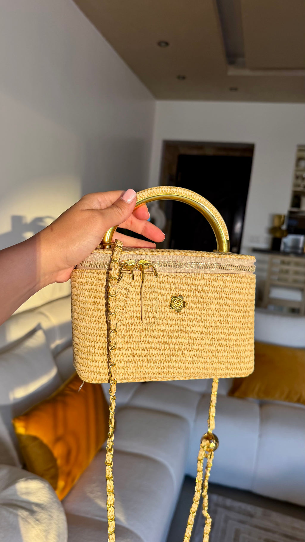 Minimalist Box Bag