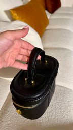 Black Minimalist Bucket